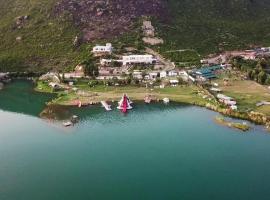 Gandhara castle hotel Resort & Adventure Club, hotel en Khanpur