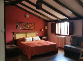 La Cerca de Torrecaballeros, a 10 min de Segovia – hotel dla rodzin w mieście Espirdo