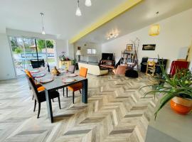 Modern family house with a furnished terrace swimming pool and parking, вила в Песак