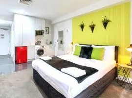 Central Cute Studio with Kitchenette - Free WiFi