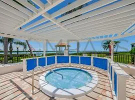 La Puerta Bright and Sunny Golf Course Villa