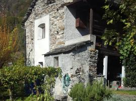 Rustico Pult, ваканционна къща в Someo