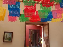 HOTEL PUEBLO GRANDE, hotel v destinaci Pátzcuaro