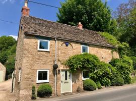 Turnpike Cottage, cheap hotel in Tetbury