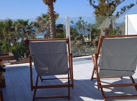 360 view to ocean and cliffs, khách sạn thân thiện với thú nuôi ở Famara