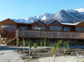 Cabañas Kakanchik, hotel em Vicuña