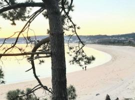 Piso Mirador playa de Coroso, rental liburan di Ribeira