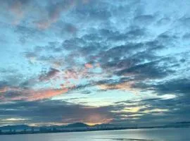 MARITIME SUITE DUPLEX PENANG- PEMANDANGAN LAUT