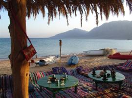 Sayadeen Village - Red Sea Riviera: Nuweiba şehrinde bir otel