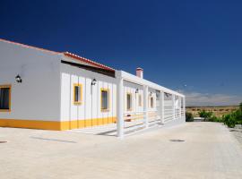 Corvos e Cadavais, holiday home in Almodôvar