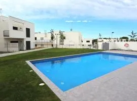 AT308 Con piscina, aire acondicionado, parking, playa Canyadell a pocos metros