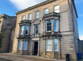 Luxury Apartment at Barron House, hotel in Nairn