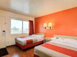 Motel 6-Denver, CO - Airport