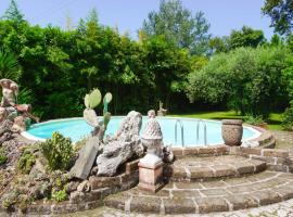La Bouganville - Piscina e Relax, hotel a Camaiore