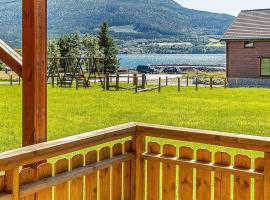 5 person holiday home in EIDSV&Aring;G, hotel con alberca en Eidsv&aring;g