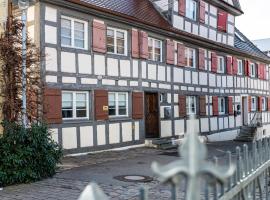 FEWO Im alten Fachwerkhaus, hotell med parkering i Bad Buchau