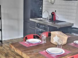 CRAFT HOME Ponteceso Camiño dos Faros, ξενοδοχείο σε Ponteceso