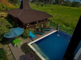 Green Paddy Villa & Hostel by Luxury Degree, hotel near Goa Gajah, Ubud