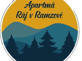 Apartmá Ráj v Ramzové、オストルジュナーのホテル