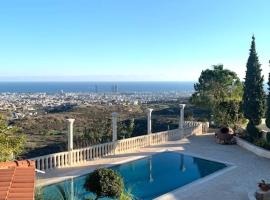 Breath-taking Guest Apartment on Hill Top, alquiler vacacional en Ayia Phyla