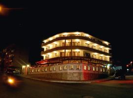Family Hotel St. Constantine and Helena, hotel in Ivaylovgrad