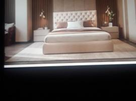 فندق مدينتي٠, hotel Madīnat ash Shurūq városában 