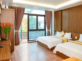 Viet Phuong Hotel Ninh Binh, ξενοδοχείο σε Νιν Μπιν