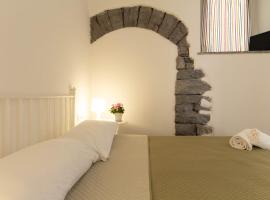 Mamma Ciccia, hotel v destinaci Mandello del Lario