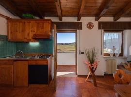 ASIAGO - Chalet panoramico con Wifi e Free Parking, hotel with parking in Gallio