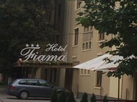 Hotel Fiama, hotell i Oţelu Roşu