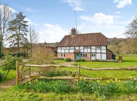 Bellflower Cottage, Ashdown Forest, hotell i Horsted Keynes