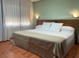 Hotel Los Kekes, hotel v destinaci Coria