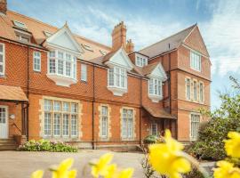 Kent House: contemporary flat close to seafront, beach rental in Eastbourne