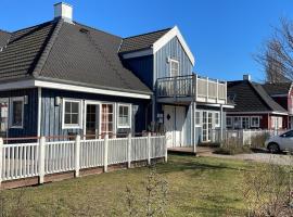 Blaues Haus am See, holiday home in Wendisch Rietz