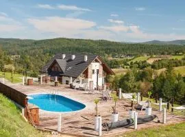 Chata w Bieszczadzie apartamenty i domki z basenem Bieszczady