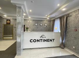 Hotel "CONTINENT" halal, hotell i Qaraghandy