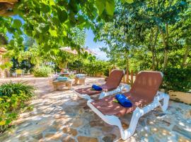 Ideal Property Mallorca - Finca Na Babayana, casa rural en Capdepera