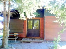 2 bedrooms chalet with furnished garden and wifi at Tellin, hotel in Tellin