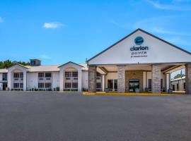 Clarion Pointe Marshall, hotel v destinaci Marshall
