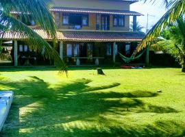 Casa Flamboaiã, Aluguel de Temporada, BA. 2022/23, hotel in Guaibim