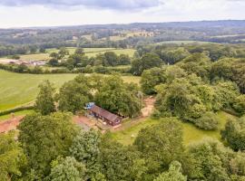 Forest Farm Cottage, rumah percutian di Haywards Heath