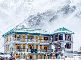 LAP Stays - Wanderer's Nest, hotel with parking in Chitkul