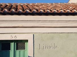 Limolo Guesthouse – pensjonat w mieście Cabras