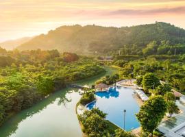 Xanh Villas Thạch Thất - Venue Travel, hotel v Hanoji