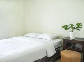 Gumitish Guest House Singaraja, holiday rental in Singaraja