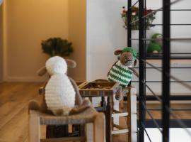  ללה מלון בוטיק, מלון בתל אביב