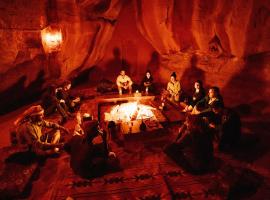 Bedouin Nights Camp, отель в Вади-Раме