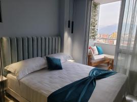 Appartamento Nr. 28. Centrale e luminoso, povoljni hotel u gradu 'Shkodër'
