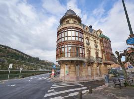 Apartamento BIO Exclusivo con mirador en Bilbao y aparcamiento público gratuito โรงแรมที่มีจากุซซี่ในบิลเบา