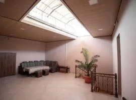Samarkand Hotel